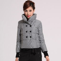 艾森絲服飾藍(lán)色羽絨服比價解析 560-570元區(qū)間的性價比之選